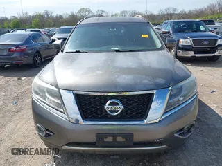 2015 Nissan Pathfinder S with VIN 5N1AR2MN7FC633528, listed as a IAAI auction lot 41905726 with 159,525 mi miles and . Bid and sale history available at DreamBid. Image 12.