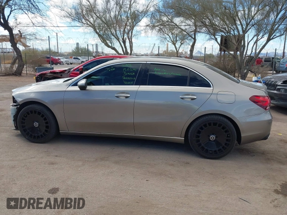 2019 Mercedes-Benz A 220 with VIN WDD3G4EB0KW002184, listed as a IAAI auction lot 41593773 with 38,476 mi miles and . Bid and sale history available at DreamBid. Image 15.