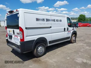 2021 Ram ProMaster Cargo z VIN 3C6LRVVG4ME529686, wystawiony jako IAAI lot #42216599 z przebiegiem 74 985 mil mil oraz . Historia ofert i sprzedaży dostępna na DreamBid. Obrazek 4.