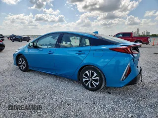 2017 Toyota Prius Plus with VIN JTDKARFP9H3030879, listed as a Copart auction lot 59861375 with 106,048 mi miles and Salvage title. Bid and sale history available at DreamBid. Image 2.
