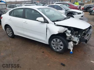 2021 Kia Rio S with VIN 3KPA24AD2ME379622, listed as a IAAI auction lot 41547613 with 45,671 mi miles. Bid and sale history available at carsss.com. Image 1.