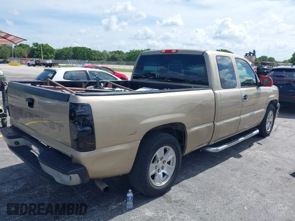 2005 Chevrolet Silverado 1500 Work Truck с VIN 1GCEC19X45Z250878, выставлен на аукционе IAAI как лот 39680172 с пробегом 174 798 миль миль и . История ставок и продаж доступна на DreamBid. Изображение 4.