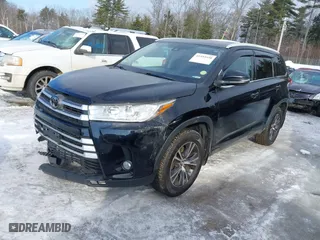 2018 Toyota Highlander LE with VIN 5TDBZRFH1JS909248, listed as a IAAI auction lot 41593550 with 167,754 mi miles. Bid and sale history available at carsss.com. Image 17.