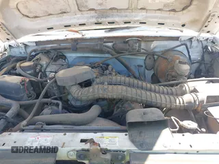 1997 Ford F-250 с VIN 3FTHF25H3VMA51461, выставлен на аукционе IAAI как лот 41953540 с пробегом 270 701 миль миль и . История ставок и продаж доступна на DreamBid. Изображение 10.