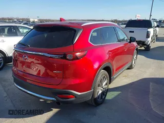 2023 Mazda CX-9 Signature z VIN JM3TCBEY2P0645006, wystawiony jako IAAI lot #41400854 z przebiegiem 19 897 mil mil oraz . Historia ofert i sprzedaży dostępna na DreamBid. Obrazek 4.