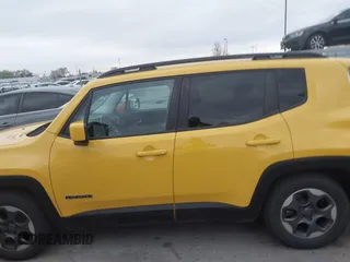 2015 Jeep Renegade Latitude with VIN ZACCJABH0FPB68514, listed as a IAAI auction lot 41904030 with 72,650 mi miles. Bid and sale history available at carsss.com. Image 6.