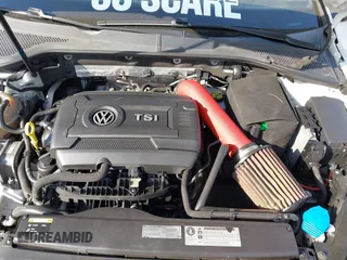 2015 Volkswagen GTI SE with VIN 3VW4T7AU0FM001333, listed as a IAAI auction lot 42080460 with 117,820 mi miles and . Bid and sale history available at DreamBid. Image 10.
