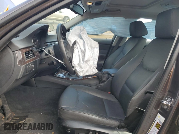 2008 BMW 3 Series 328xi with VIN WBAVC93558K043352, listed as a Copart auction lot 53212695 with 130,538 mi miles and Salvage Title. Bid and sale history available at carsss.com. Image 7.