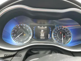 2015 Chrysler 200 Limited with VIN 1C3CCCABXFN554653, listed as a Copart auction lot 44236715 with 180,412 mi miles and Salvage Title. Bid and sale history available at carsss.com. Image 9.