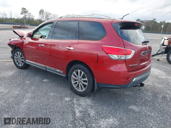 2015 Nissan Pathfinder SV with VIN 5N1AR2MN9FC625169, listed as a IAAI auction lot 40940937 with 68,555 mi miles and . Bid and sale history available at DreamBid. Image 3.