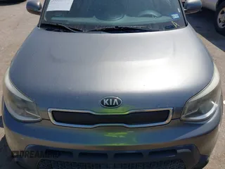 2014 Kia Soul with VIN KNDJN2A27E7049468, listed as a IAAI auction lot 42008888 with 112,788 mi miles. Bid and sale history available at carsss.com. Image 10.