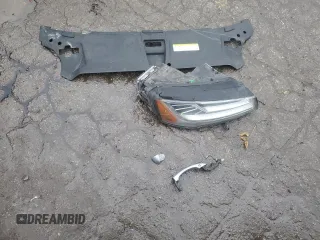 2015 Audi A8 z VIN WAUJGAFD0FN010021, wystawiony jako Copart lot #86861684 z przebiegiem 112 697 mil mil oraz Szkoda całkowita • Salvage title. Historia ofert i sprzedaży dostępna na DreamBid. Obrazek 12.