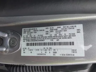 2022 Ford Escape SE z VIN 1FMCU9G60NUA45967, wystawiony jako IAAI lot #42459246 z przebiegiem Nie podano mil oraz . Historia ofert i sprzedaży dostępna na DreamBid. Obrazek 9.