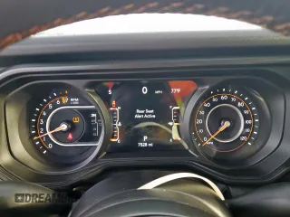 2024 Jeep Gladiator Mojave with VIN 1C6JJTEG8RL104585, listed as a Copart auction lot 66293495 with 7,528 mi miles and Salvage title. Bid and sale history available at DreamBid. Image 9.