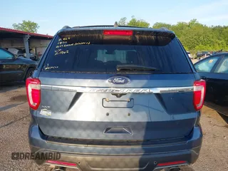 2018 Ford Explorer XLT z VIN 1FM5K7D85JGA11962, wystawiony jako IAAI lot #42049582 z przebiegiem 104 411 mil mil oraz . Historia ofert i sprzedaży dostępna na DreamBid. Obrazek 16.