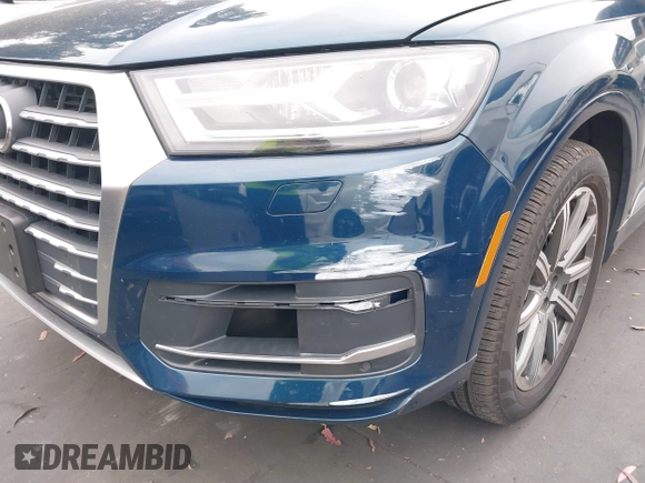 2019 Audi Q7 Premium with VIN WA1AAAF70KD006253, listed as a IAAI auction lot 42360114 with 19,448 mi miles and . Bid and sale history available at DreamBid. Image 12.