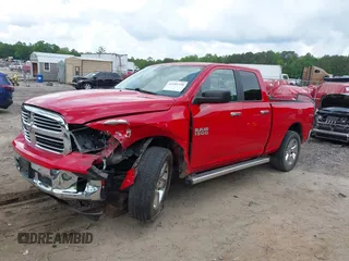 2014 Ram 1500 Big Horn z VIN 1C6RR6GG8ES429358, wystawiony jako IAAI lot #42181318 z przebiegiem 127 996 mil mil oraz . Historia ofert i sprzedaży dostępna na DreamBid. Obrazek 2.