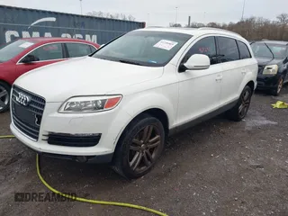 2007 Audi Q7 Premium with VIN WA1BY74L77D086726, listed as a IAAI auction lot 41726469 with 227,991 mi miles and . Bid and sale history available at DreamBid. Image 2.