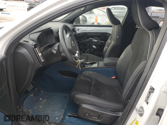 2023 Volvo C40 Recharge Pure Electric Ultimate with VIN YV4ED3GM1P2044198, listed as a Copart auction lot 47197815 with 8,258 mi miles and Salvage Title. Bid and sale history available at carsss.com. Image 7.