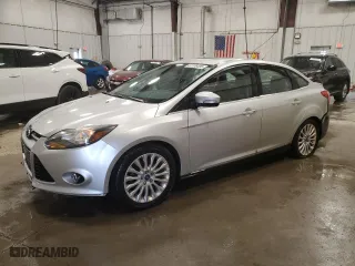 2012 Ford Focus Titanium with VIN 1FAHP3J2XCL266036, listed as a Copart auction lot 52706495 with 201,626 mi miles and Non Repairable. Bid and sale history available at carsss.com. Image 1.