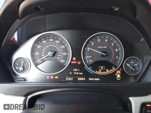 2019 BMW 4 Series 430i xDrive with VIN WBA4J3C52KBL08380, listed as a IAAI auction lot 42090838 with 91,421 mi miles and . Bid and sale history available at DreamBid. Image 7.