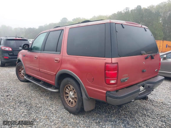 2000 Ford Expedition XLT with VIN 1FMRU1565YLA59081, listed as a IAAI auction lot 41950736 with 1 mi miles. Bid and sale history available at carsss.com. Image 3.