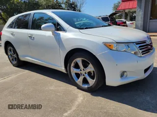 2009 Toyota Venza with VIN 4T3ZK11A59U017688, listed as a IAAI auction lot 41710062 with 205,553 mi miles. Bid and sale history available at carsss.com. Image 2.