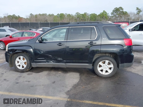 2013 GMC Terrain SLT with VIN 2GKFLUE35D6163157, listed as a IAAI auction lot 41561107 with 234,403 mi miles and . Bid and sale history available at carsss.com. Image 14.