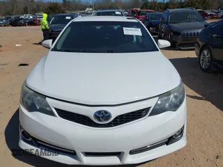2012 Toyota Camry L with VIN 4T1BF1FK1CU169555, listed as a IAAI auction lot 41689152 with 111,225 mi miles. Bid and sale history available at carsss.com. Image 12.