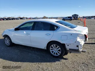 2016 Nissan Altima 2.5 S with VIN 1N4AL3AP1GN325199, listed as a Copart auction lot 85508464 with 60,646 mi miles and Salvage Title. Bid and sale history available at carsss.com. Image 2.