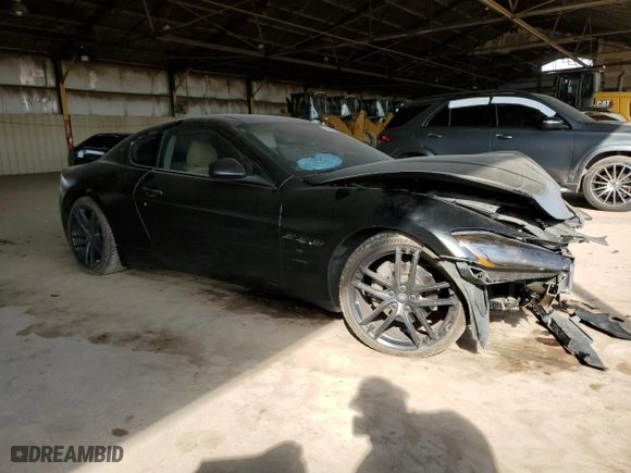 2008 Maserati GranTurismo with VIN ZAMGJ45A380034851, listed as a Copart auction lot 88586025 with 44,468 mi miles and Salvage Title. Bid and sale history available at carsss.com. Image 4.