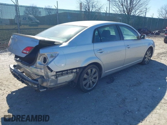 2007 Toyota Avalon XL with VIN 4T1BK36B77U178175, listed as a IAAI auction lot 41747866 with 183,873 mi miles and . Bid and sale history available at carsss.com. Image 4.
