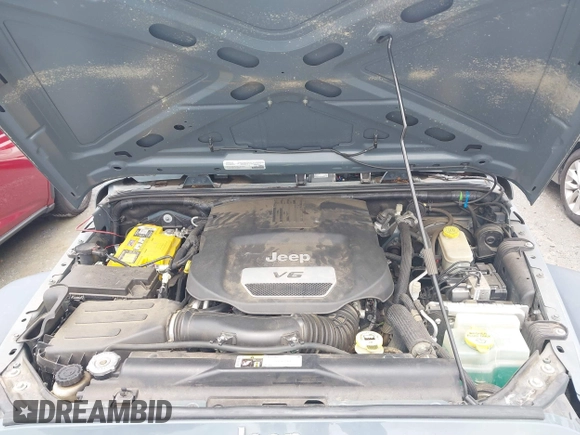 2015 Jeep Wrangler Unlimited Sport with VIN 1C4HJWDG1FL635620, listed as a IAAI auction lot 42396137 with 87,352 mi miles and . Bid and sale history available at DreamBid. Image 10.