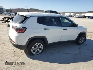2025 Jeep Compass Sport with VIN 3C4NJDAN0ST534688, listed as a Copart auction lot 48355235 with 528 mi miles and Salvage title. Bid and sale history available at DreamBid. Image 3.