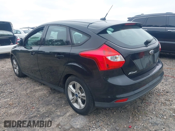 2013 Ford Focus SE with VIN 1FADP3K23DL161448, listed as a IAAI auction lot 41788061 with 184,542 mi miles. Bid and sale history available at carsss.com. Image 3.