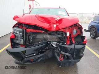 2020 Chevrolet Silverado 1500 LT Trail Boss with VIN 3GCPYFED2LG411020, listed as a IAAI auction lot 41232045 with 39,962 mi miles. Bid and sale history available at carsss.com. Image 6.