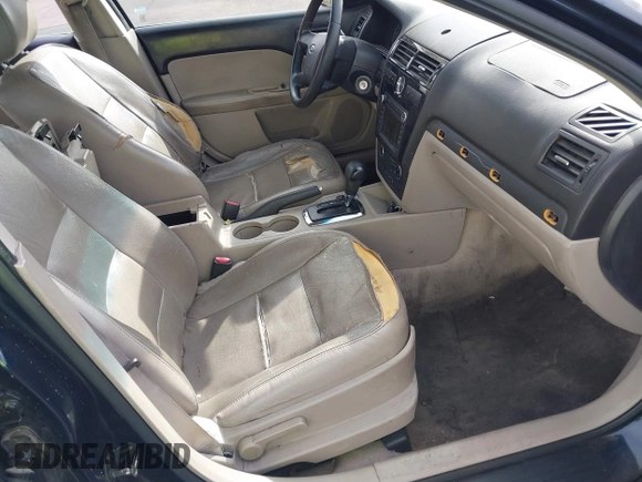 2008 Ford Fusion SEL with VIN 3FAHP08148R243887, listed as a IAAI auction lot 41736840 with 1 mi miles. Bid and sale history available at carsss.com. Image 5.