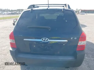 2007 Hyundai Tucson SE with VIN KM8JN12DX7U573823, listed as a IAAI auction lot 41238550 with 79,641 mi miles. Bid and sale history available at carsss.com. Image 16.