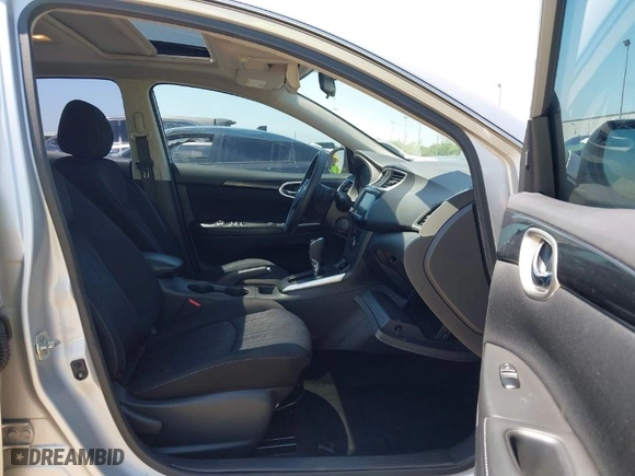 2019 Nissan Sentra S with VIN 3N1AB7AP2KY203809, listed as a IAAI auction lot 42026306 with 73,424 mi miles. Bid and sale history available at carsss.com. Image 5.