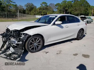 2020 BMW 3 Series 330i with VIN 3MW5R1J02L8B32197, listed as a Copart auction lot 70729452 with Not Provided miles. Bid and sale history available at carsss.com. Image 1.
