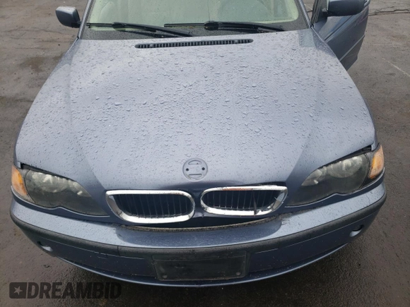 2002 BMW 3 Series 325xi with VIN WBAEU33402PF71539, listed as a Copart auction lot 58396995 with 154,644 mi miles and Salvage title. Bid and sale history available at DreamBid. Image 11.