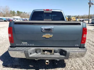2009 Chevrolet Silverado 1500 LTZ with VIN 3GCEK33M99G275276, listed as a Copart auction lot 45538675 with 238,713 mi miles and Salvage Title. Bid and sale history available at carsss.com. Image 6.