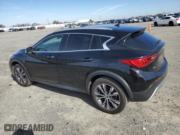 2017 Infiniti QX30 Luxury z VIN SJKCH5CR1HA037364, wystawiony jako Copart lot #44723845 z przebiegiem 82 453 mil mil oraz Szkoda całkowita • Salvage title. Historia ofert i sprzedaży dostępna na DreamBid. Obrazek 2.