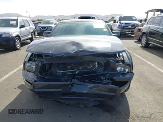 2007 Ford Mustang Deluxe with VIN 1ZVHT80N375355775, listed as a IAAI auction lot 41550537 with Not Provided miles. Bid and sale history available at carsss.com. Image 6.