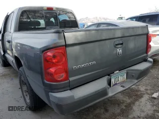 2008 Dodge Dakota Bighorn/Lonestar z VIN 1D7HE38K58S550926, wystawiony jako Copart lot #48440495 z przebiegiem Nie podano mil oraz Szkoda całkowita • Salvage title. Historia ofert i sprzedaży dostępna na DreamBid. Obrazek 6.