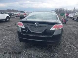 2009 Mazda 6 i Sport with VIN 1YVHP81HX95M46457, listed as a IAAI auction lot 41684501 with 132,299 mi miles and . Bid and sale history available at carsss.com. Image 16.