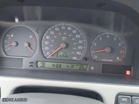 2004 Volvo C70 with VIN YV1NC63D44J050103, listed as a IAAI auction lot 41724817 with NaN miles. Bid and sale history available at carsss.com. Image 7.