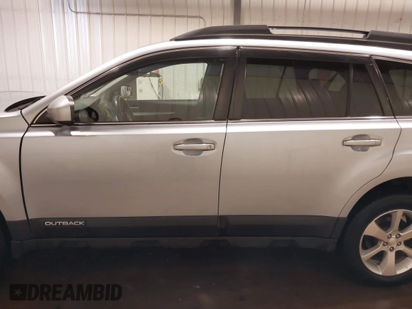 2014 Subaru Outback Premium with VIN 4S4BRCCC3E3212043, listed as a IAAI auction lot 41437728 with 154,506 mi miles and . Bid and sale history available at DreamBid. Image 15.