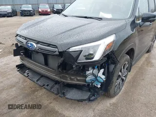 2022 Subaru Forester Limited with VIN JF2SKAPC2NH514712, listed as a IAAI auction lot 41745152 with 13,417 mi miles. Bid and sale history available at carsss.com. Image 6.