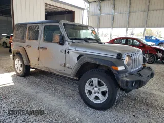 2020 Jeep Wrangler Unlimited Sport S z VIN 1C4HJXDN3LW181580, wystawiony jako Copart lot #53242035 z przebiegiem 114 569 mil mil oraz Szkoda całkowita • Salvage title. Historia ofert i sprzedaży dostępna na DreamBid. Obrazek 4.